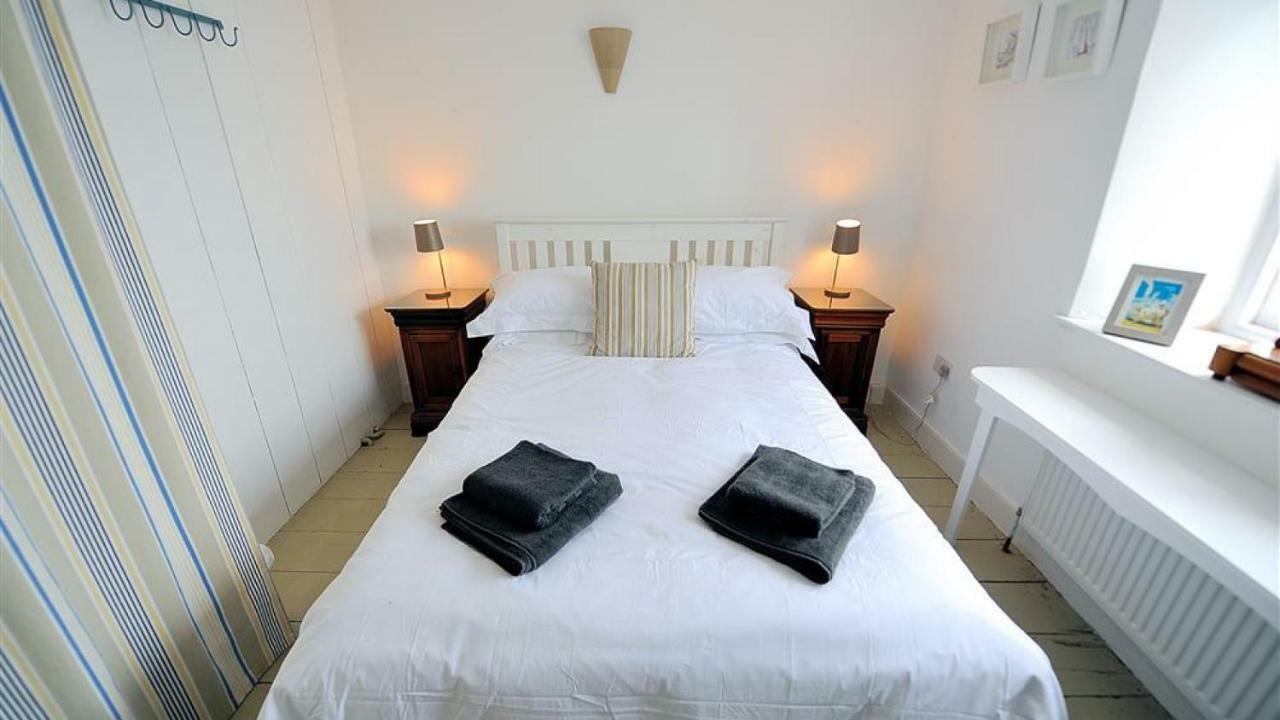 10 Cobb Terrace Villa Lyme Regis Luaran gambar